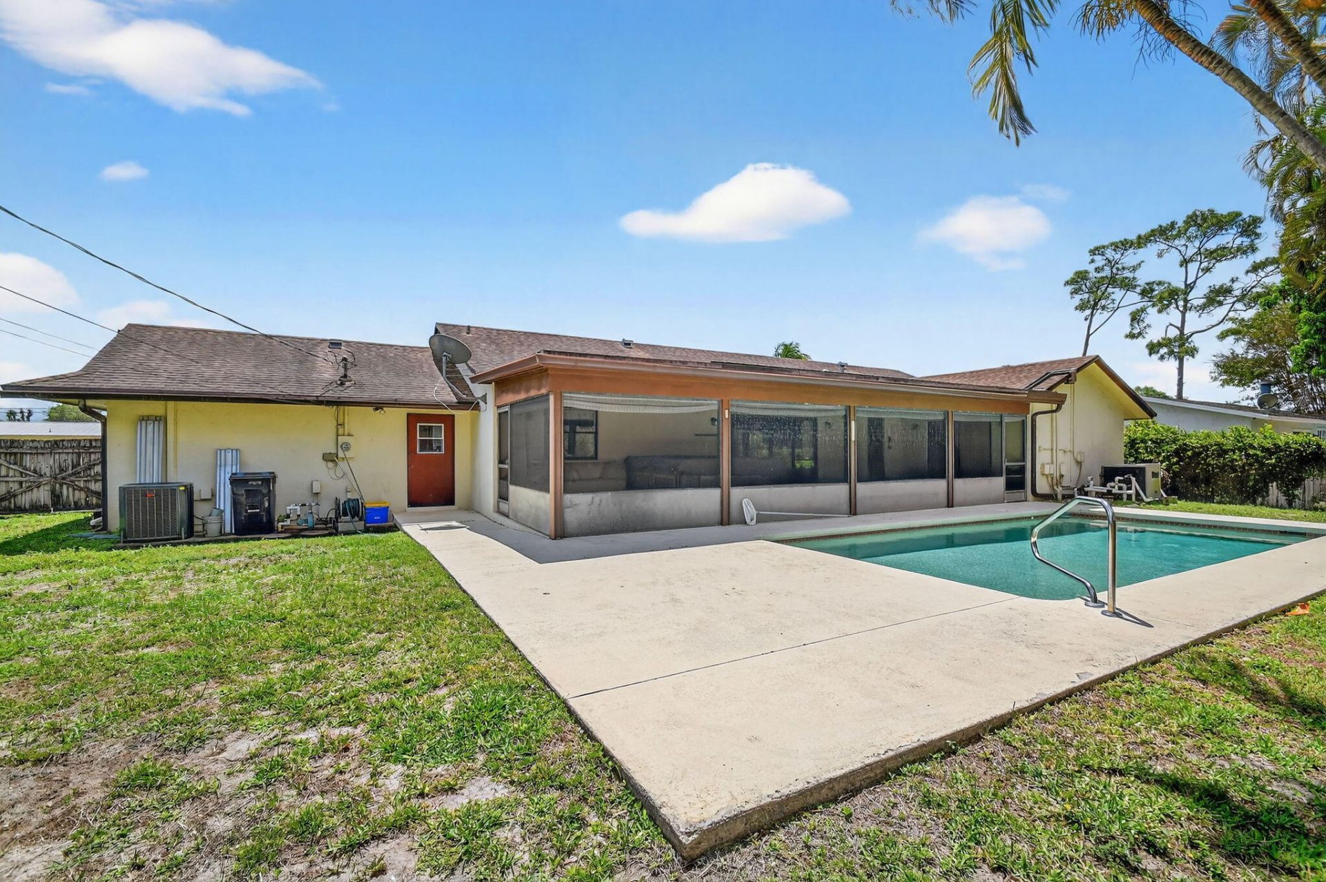 68 W Arch Drive, Lake Worth, FL 33467 Photo