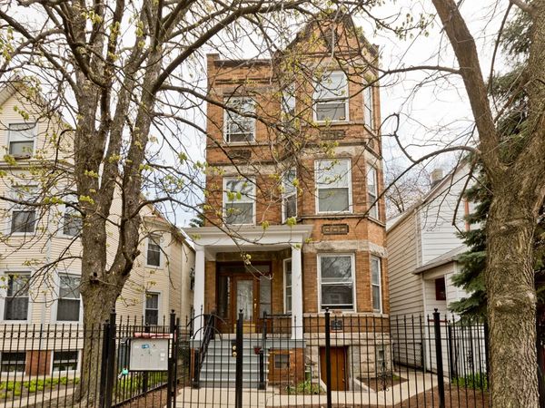 2707 N Central Park Avenue , Unit G, Chicago, IL 60647