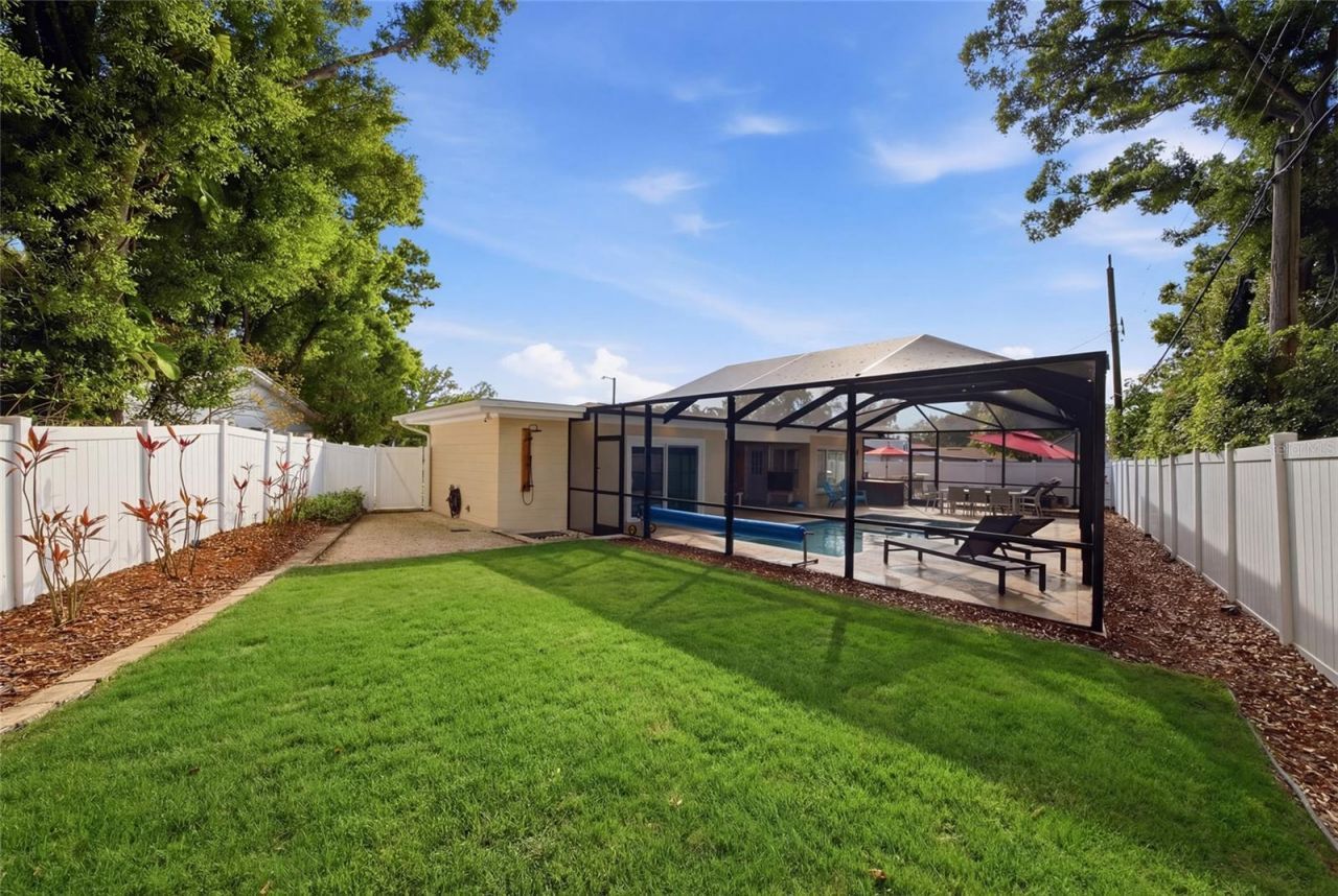 5275 32nd Avenue N, Saint Petersburg, FL 33710 Photo