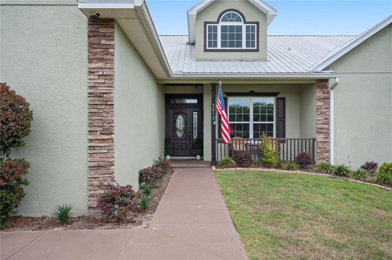 3212 E Merrin Road , Plant City, FL 33567 Photo