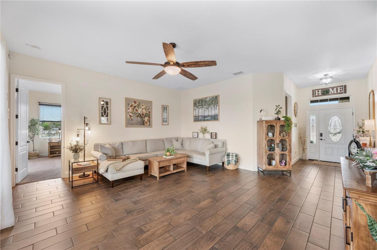 3212 E Merrin Road , Plant City, FL 33567 Photo