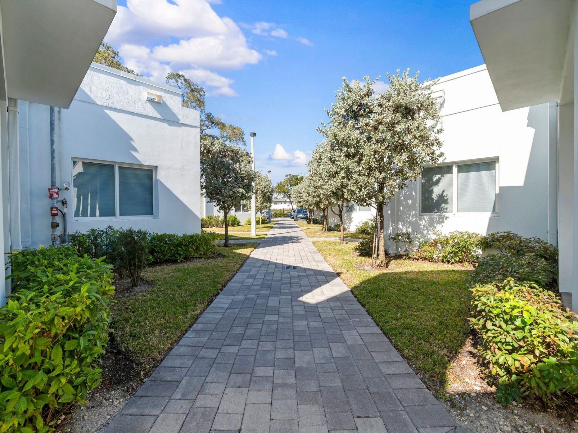 2130 NW 37th Street, Unit B2, Miami, FL 33142 Photo