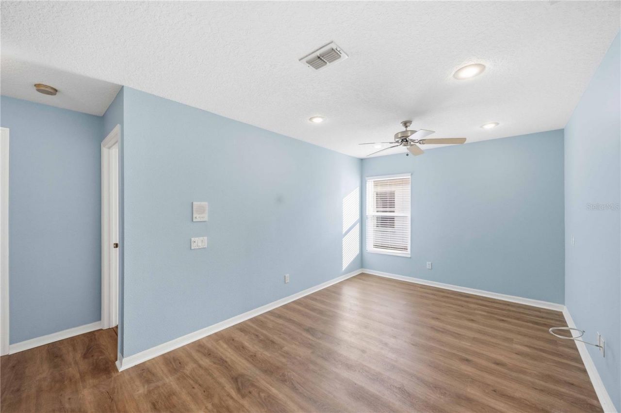 4012 Kingsfield Drive , Parrish, FL 34219 Photo