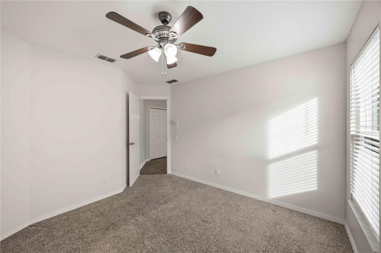 4012 Kingsfield Drive , Parrish, FL 34219 Photo