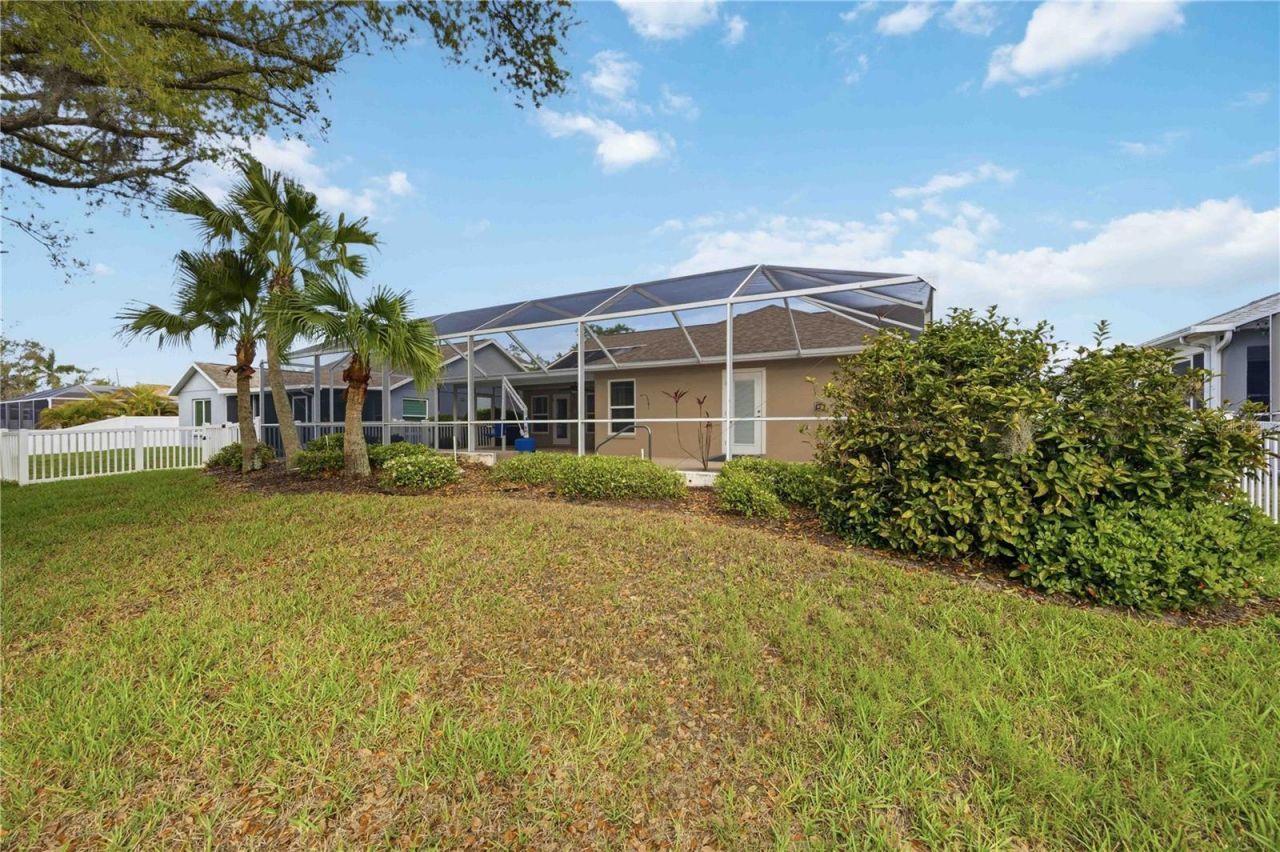 4012 Kingsfield Drive , Parrish, FL 34219 Photo