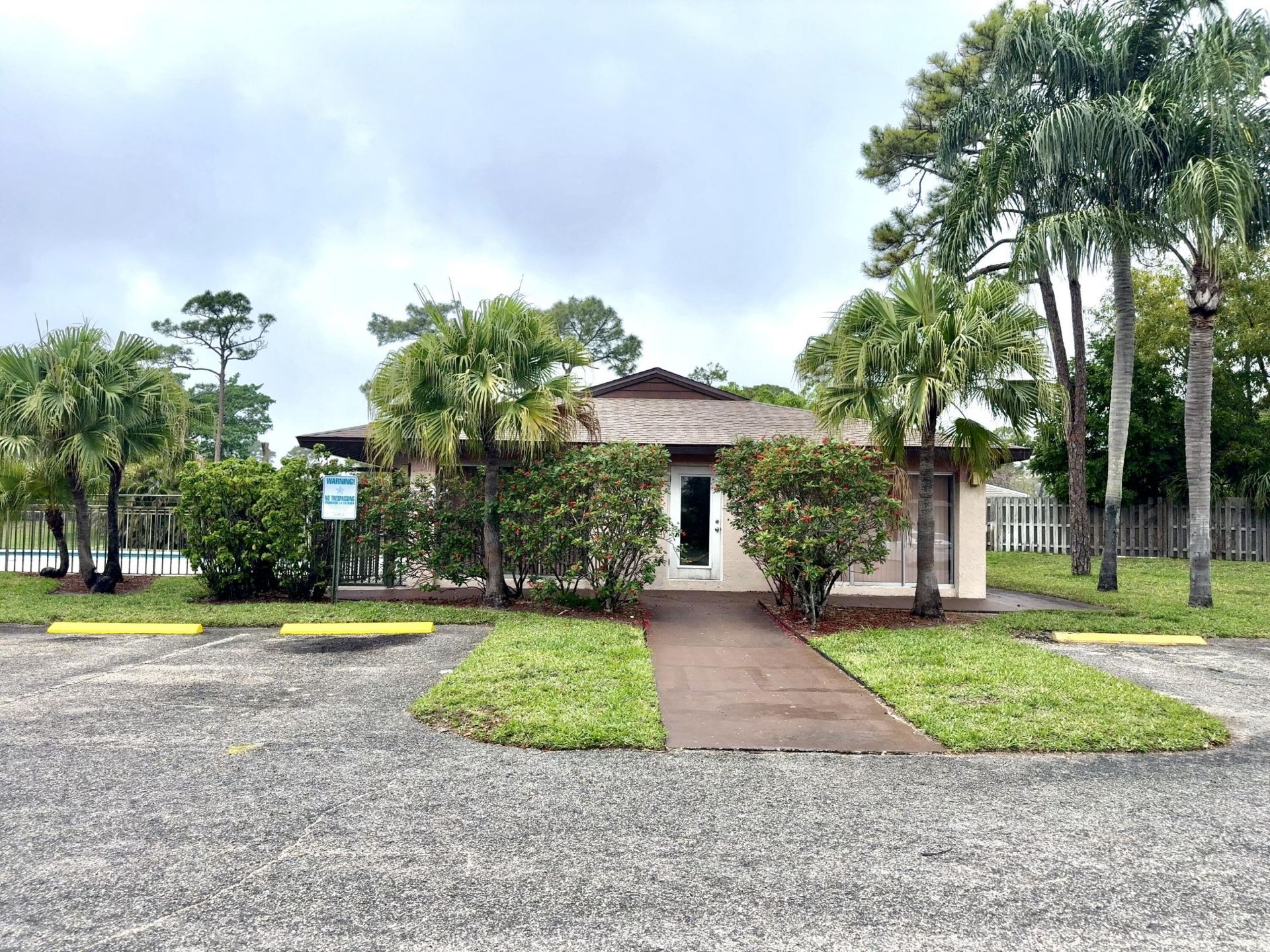 4205 S 57th Avenue, Unit G, Greenacres, FL 33463 Photo