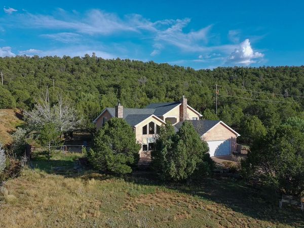 9 Calle De Prisa, Cedar Crest, NM 87008