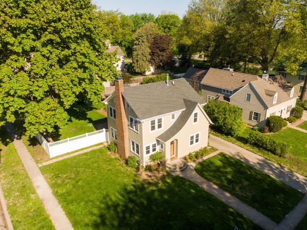 901 N B Street, Indianola, IA 50125