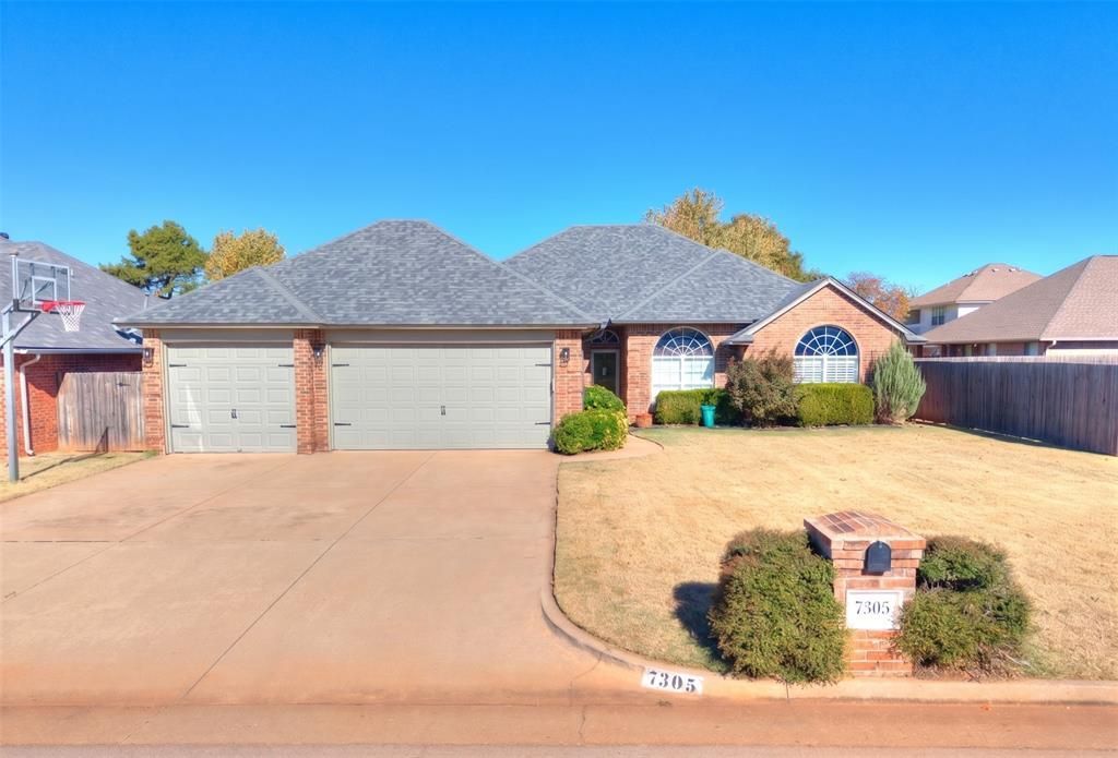 7305 NW 129th Street, Oklahoma City, OK 73142 Main Photo