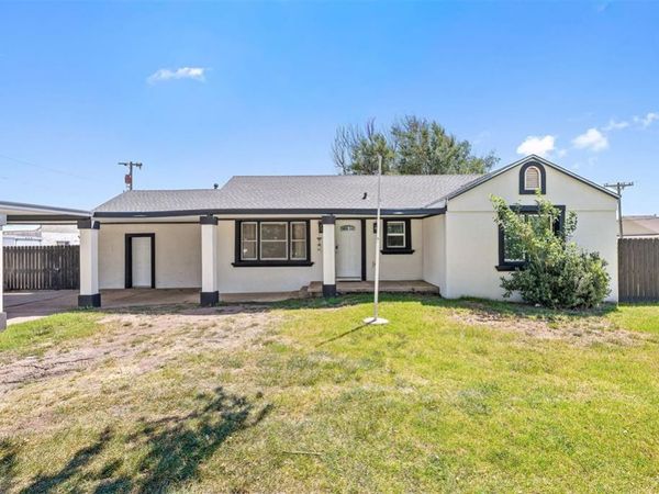 404 N Park Street, El Reno, OK 73036