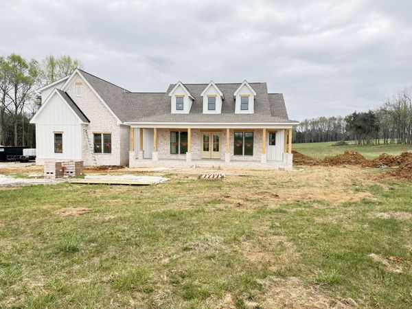 2817 Unionville Rd, Chapel Hill, TN 37034