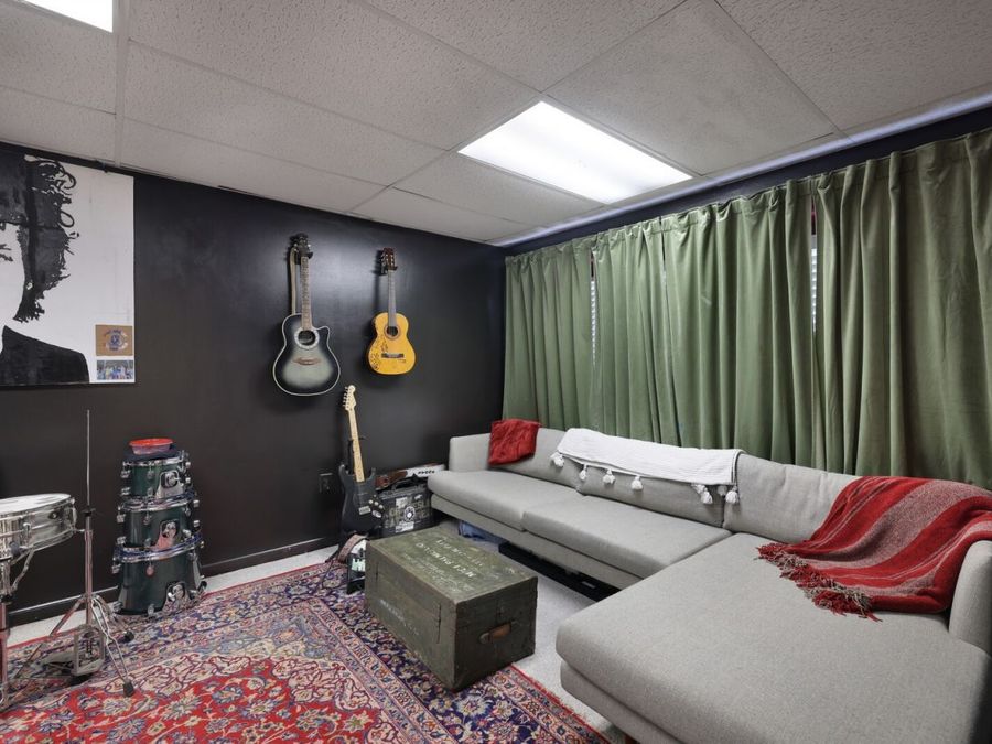 Property Image 41