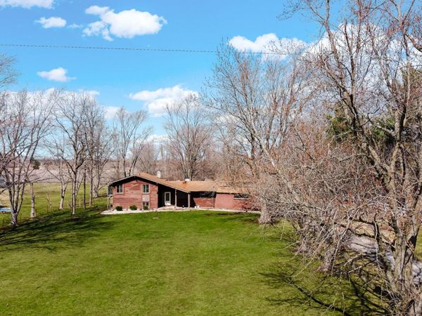 3050 E 139th Avenue, Crown Point, IN 46307