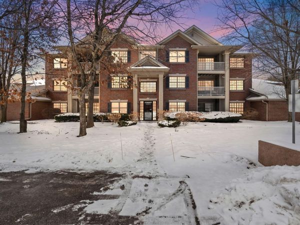 10404 White Oak Lane, Unit 2a, Munster, IN 46321