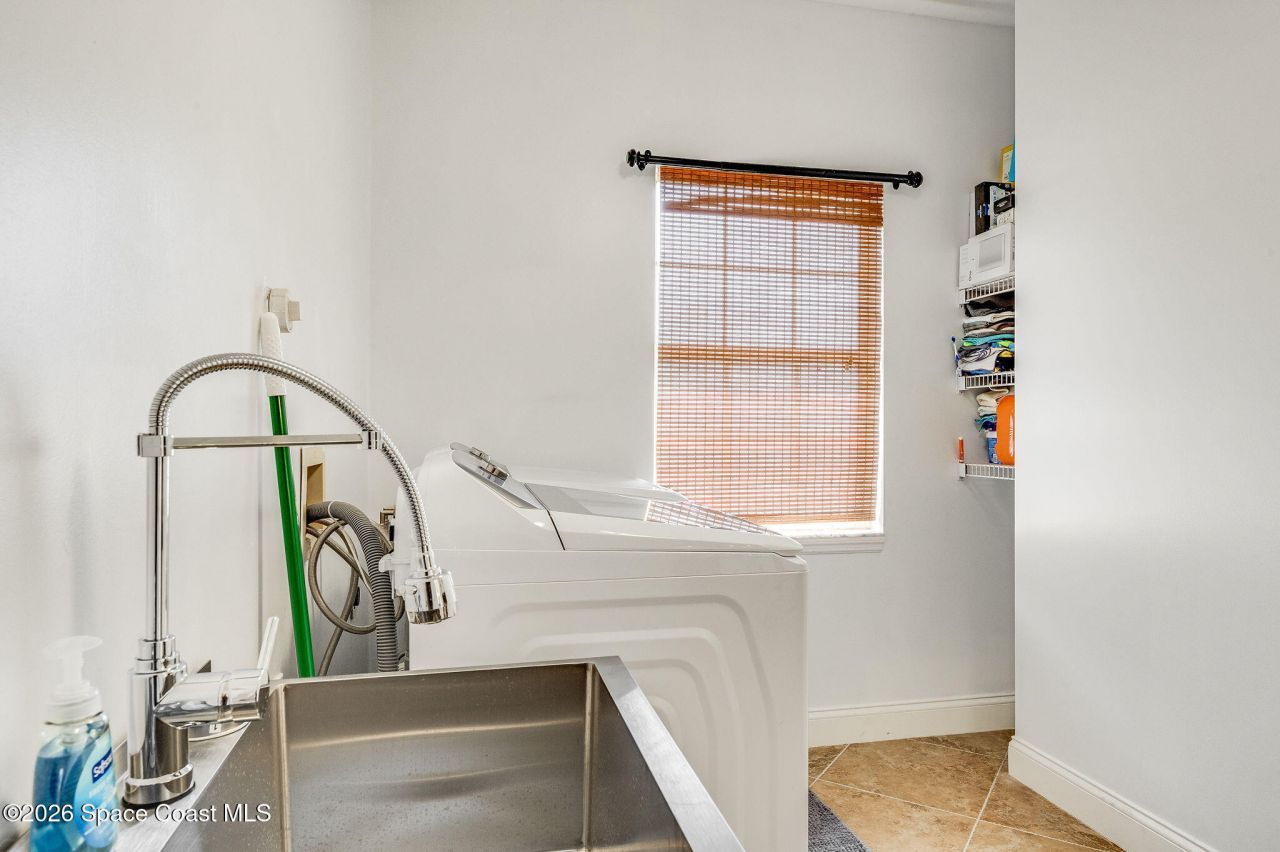 3910 Wateroak Way , Titusville, FL 32796 Photo