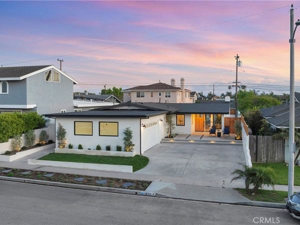 900 Catalina Avenue, Seal Beach, CA 90740
