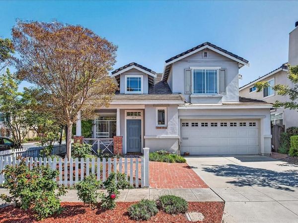 205 Houghton Street, Mountain View, CA 94041