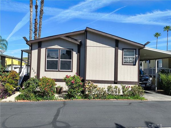 20401 Soledad Canyon Road, Unit 223, Canyon Country, CA 91351