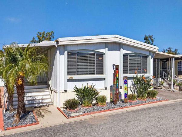 98 Begonia Place, Unit 98, Ventura, CA 93004