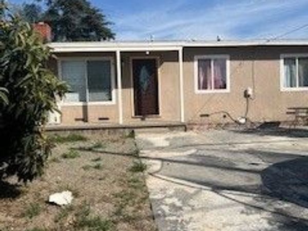 2204 Park Rose, Duarte, CA 91010