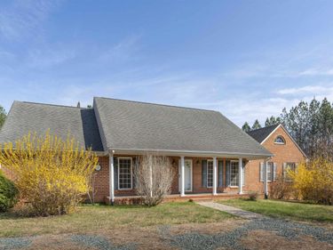 2508 THOMAS JEFFERSON PKWY, Charlottesville, VA 22902