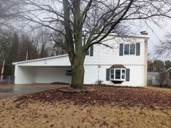 189 Ackerson Lake Drive, Jackson, MI 49201