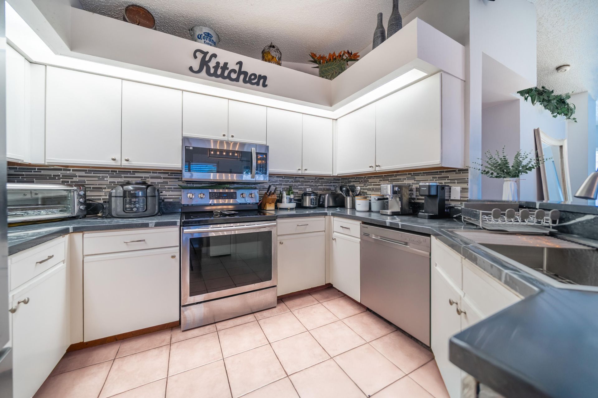 2051 NW 35th Terrace, Coconut Creek, FL 33066 Photo