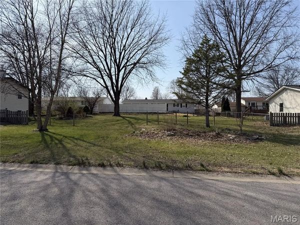 705 Michael Avenue , Wentzville, MO 63385