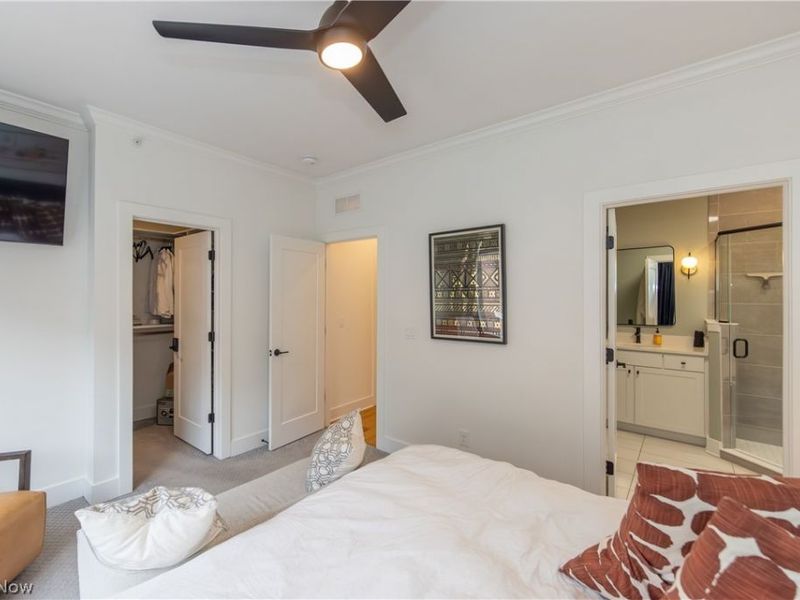 2275 W 19 Street, Cleveland, OH 44113 Photo 20