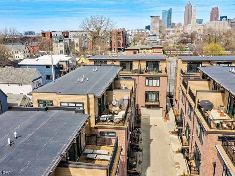 2275 W 19 Street, Cleveland, OH 44113 Photo 44