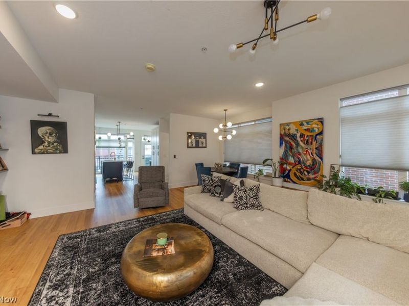 2275 W 19 Street, Cleveland, OH 44113 Photo 9