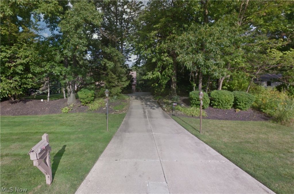 3415 Old Brainard Road, Pepper Pike, OH 44124