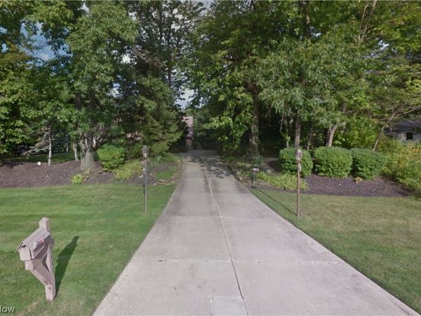 3415 Old Brainard Road, Pepper Pike, OH 44124