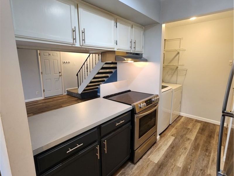 8011 Colonial Drive, Unit C, Mentor, OH 44060 Photo 5