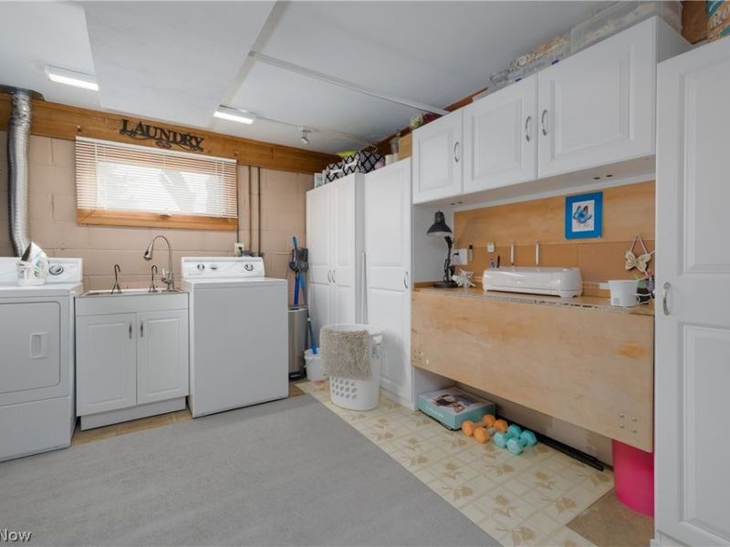 8140 W Wadora Circle NW, North Canton, OH 44720 Photo 26