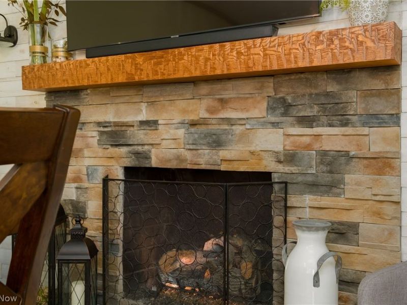 8140 W Wadora Circle NW, North Canton, OH 44720 Photo 7