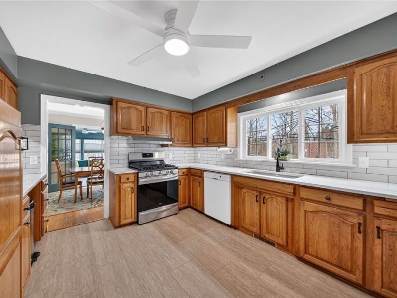 2816 Woodbridge Road, Hudson, OH 44236 Photo 2