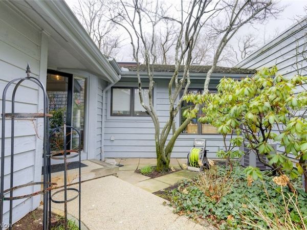 3791-2 Hickory Nut Trail, Unit K2, Orange, OH 44022