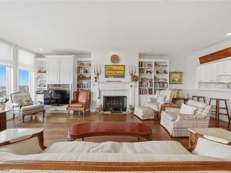 2345 Edgehill Road, Cleveland, OH 44106 Photo 11