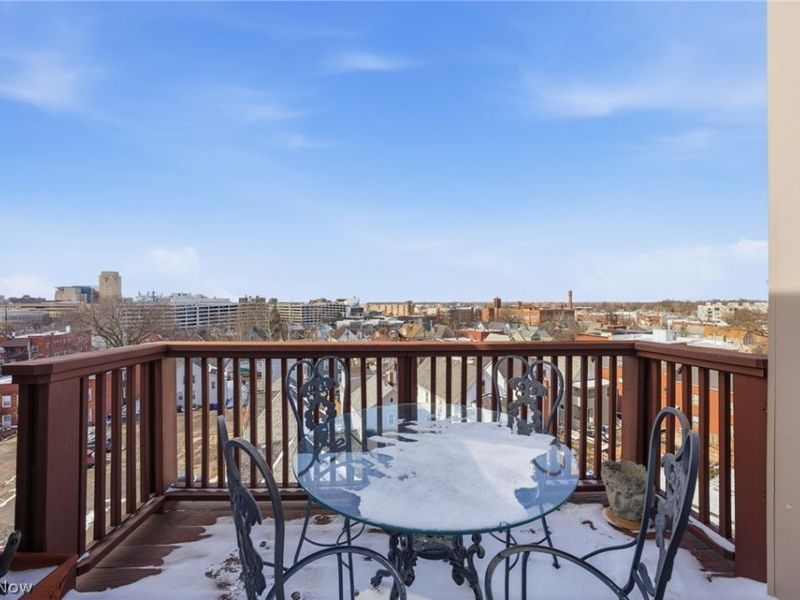 2345 Edgehill Road, Cleveland, OH 44106 Photo 15