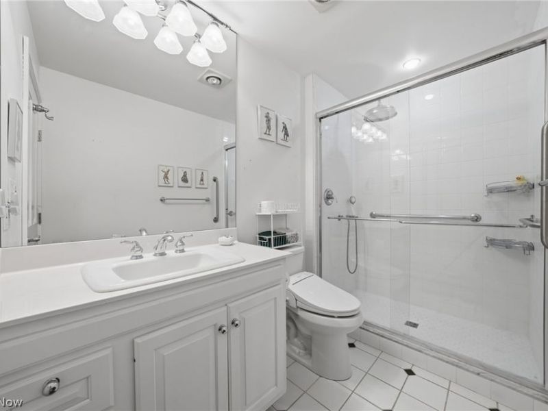 2345 Edgehill Road, Cleveland, OH 44106 Photo 30