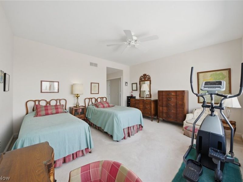 2345 Edgehill Road, Cleveland, OH 44106 Photo 33