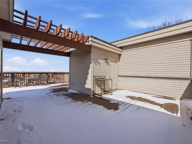 2345 Edgehill Road, Cleveland, OH 44106 Photo 40