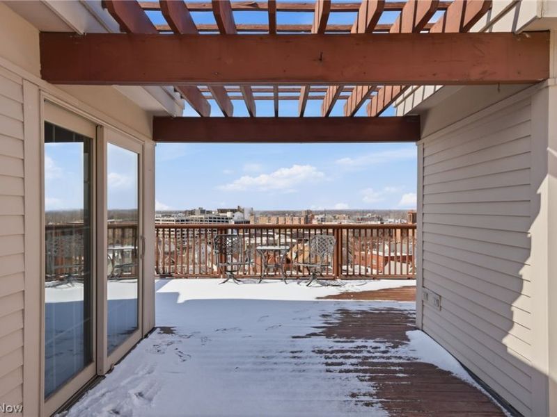 2345 Edgehill Road, Cleveland, OH 44106 Photo 41