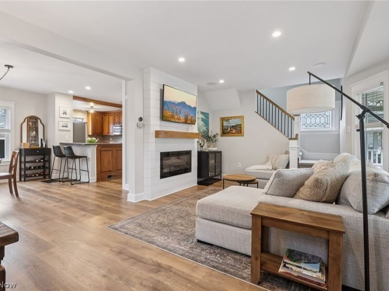 1545 Rockway Avenue, Lakewood, OH 44107 Photo 3