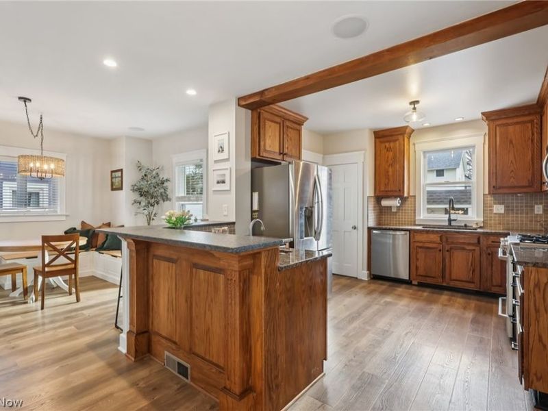 1545 Rockway Avenue, Lakewood, OH 44107 Photo 8