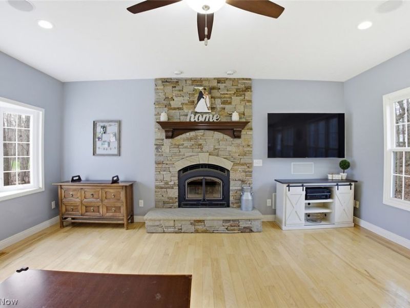 16625 Auburn Springs Drive, Chagrin Falls, OH 44023 Photo 6