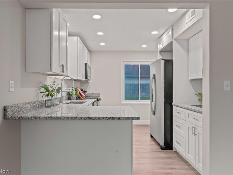 1757 Windsor Street, Cuyahoga Falls, OH 44221 Photo 6