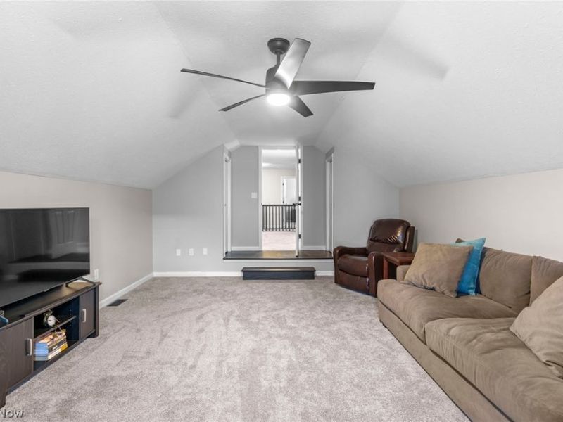 965 Silverberry Lane, Hudson, OH 44236 Photo 36