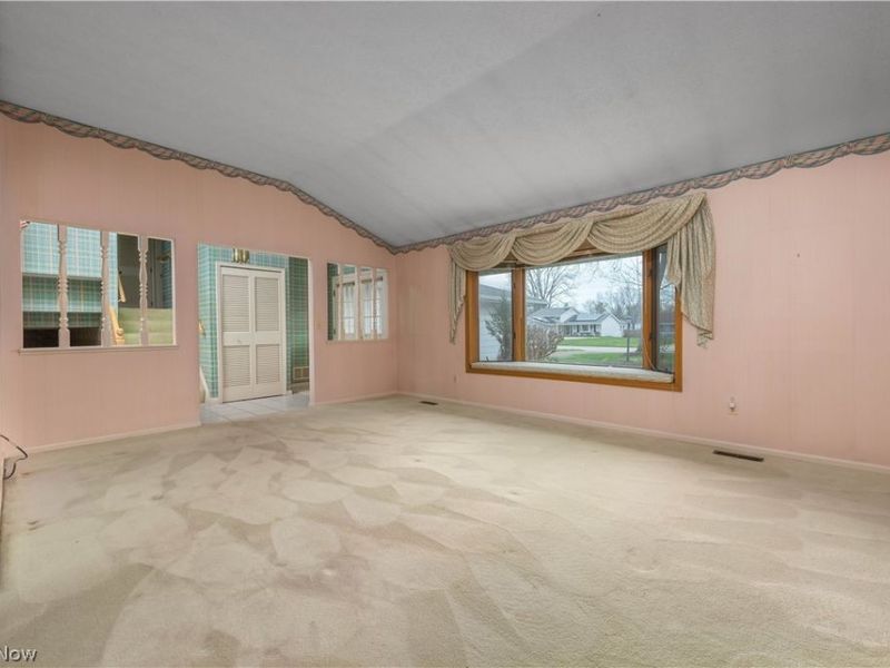 5610 Dorothy Drive, North Olmsted, OH 44070 Photo 10